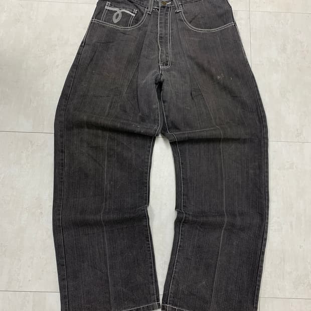 Attitude 핀턱 흑청 데님 팬츠 #383