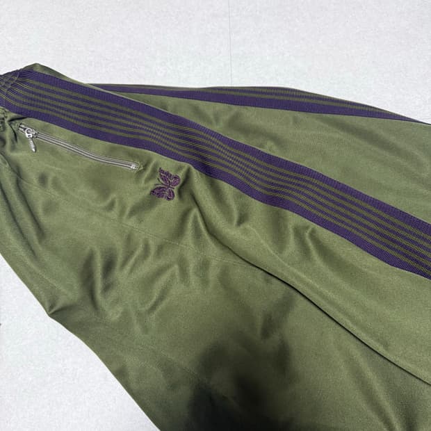 니들스 트랙팬츠