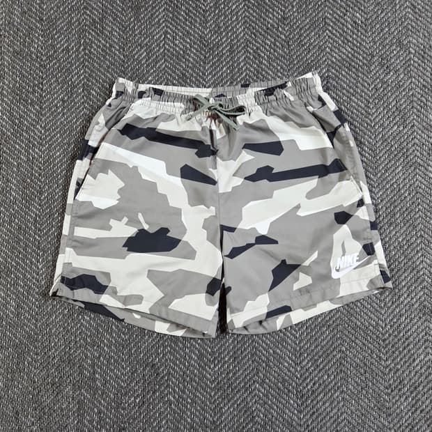 나이키 Nike 그레이 카모 우븐 쇼츠 