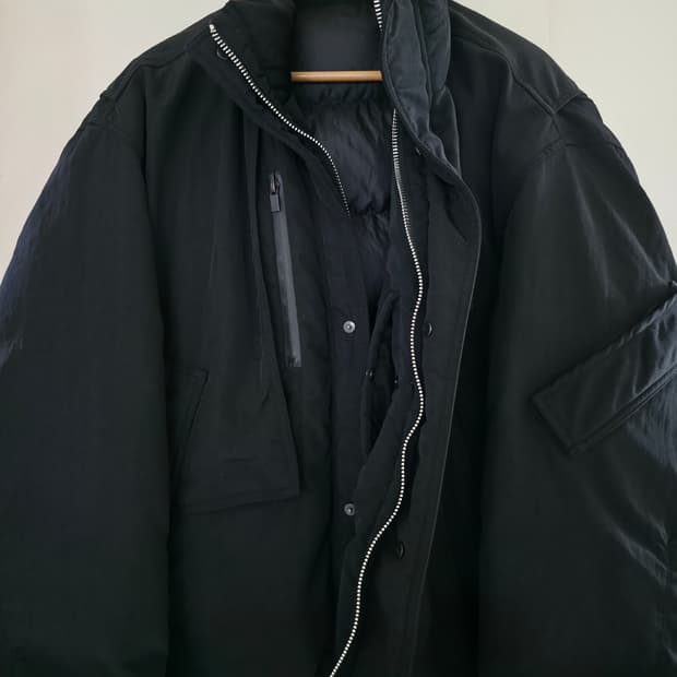 솔리드옴므 22fw 125 패딩 52사이즈