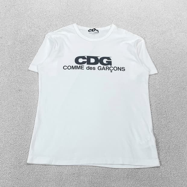 CDG 꼼데가르송 cdg로고 반팔티 화이트