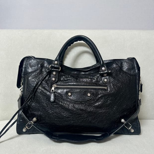 [A+ 정품] 발렌시아가 시티 모터백 미디움 블랙