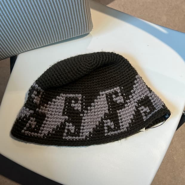 Stssy Waves Knit Bucket Hat 스투시 니트버킷햇