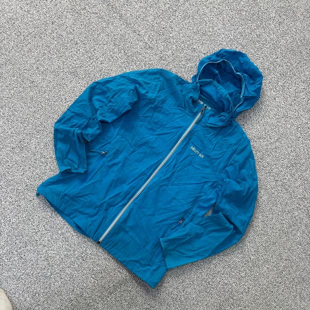 85 마모트 여성 경량 후드 바람막이 0401J