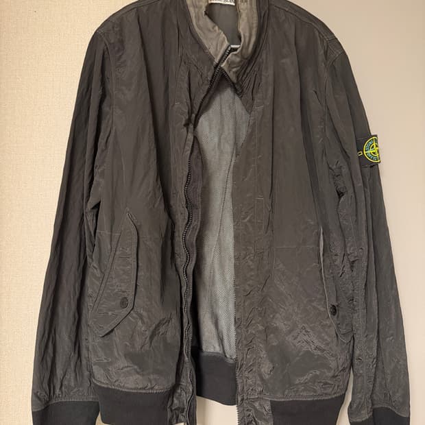 스톤아일랜드 나일론메탈 자켓