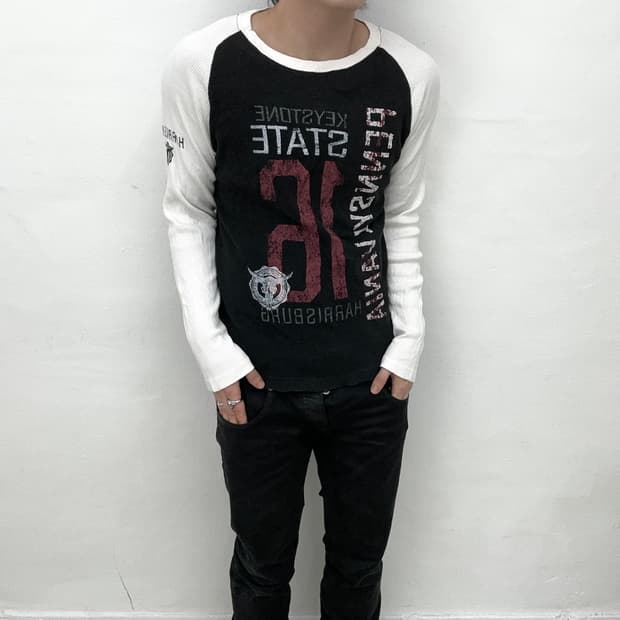 lettering nagrang knit sleeve 