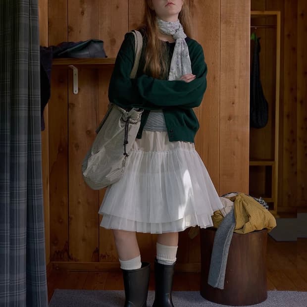 노컨텐츠 스커트 블랙