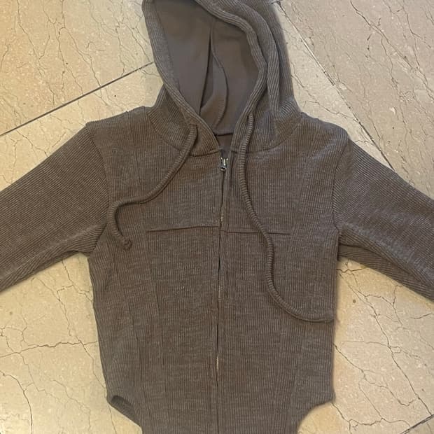 블랙업 코코아 후드집업