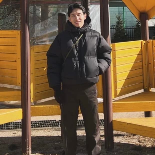 (봉태규님) 누마레 EE 레귤러 블랙 패딩