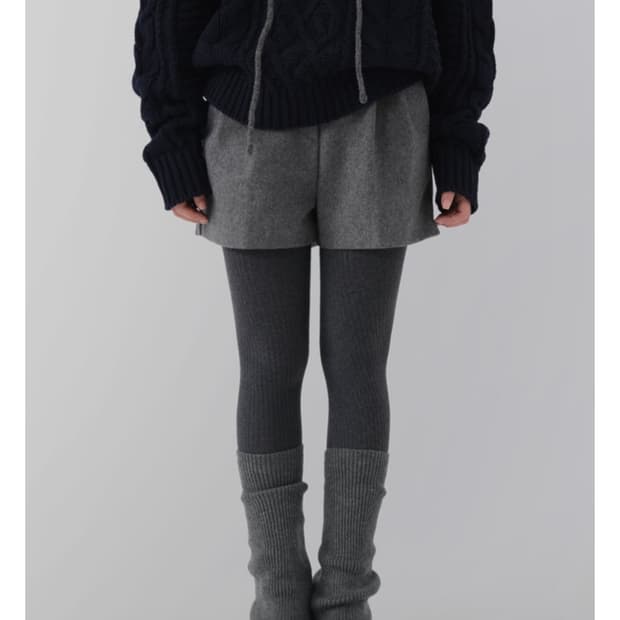 어텀 리페어 울쇼츠 차콜 m사이즈