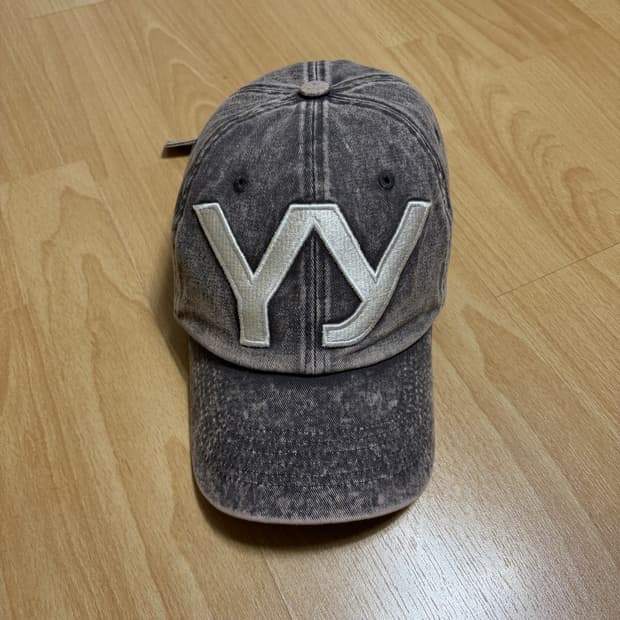 오픈와이와이 볼캡 브라운