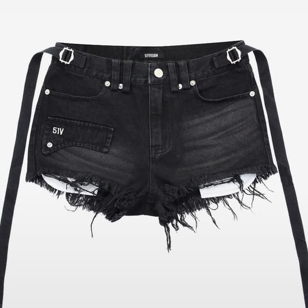 51V AXIS BUCKLE WASHED SHORTS , BLACK
