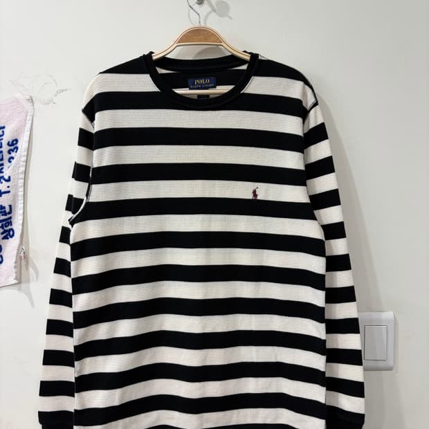 69. 폴로 스트라이프 와플티 롱슬리브 긴팔
