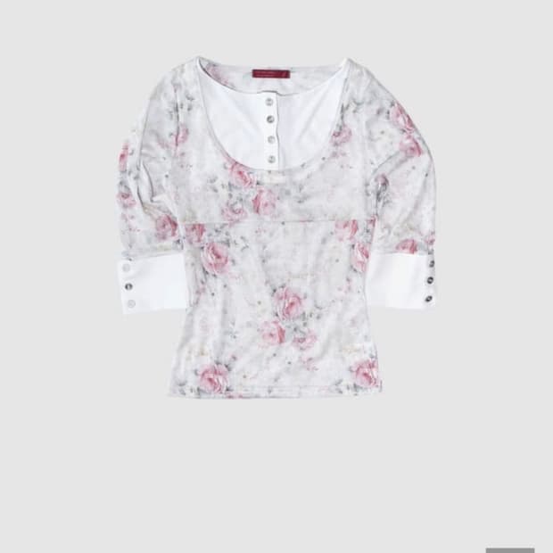 인앤양인하모니 Layered top rose 구해요