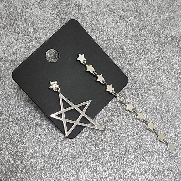 star earrings