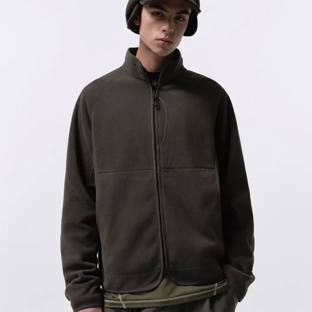 무신사 스탠다드/ 시티 레저 스트럭처 플리스 하이넥 재킷 머드그레이/ L