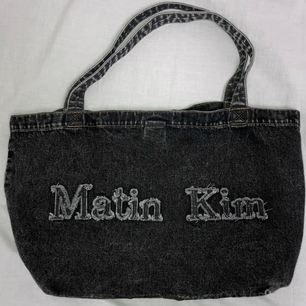 마뗑킴 로고 워시드 데님 토트백 블랙