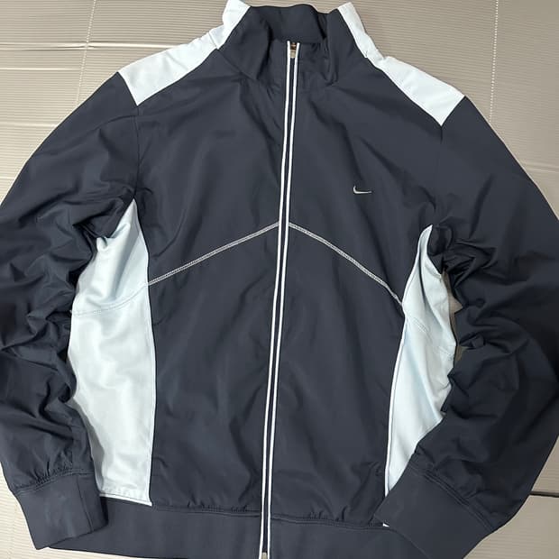 나이키 바람막이 자켓 네이비 L