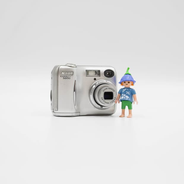 Nikon Coolpix 3200 (니콘 쿨픽스 3200)