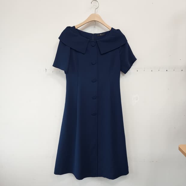 KL by LYNN 네이비 반팔 플레어 원피스