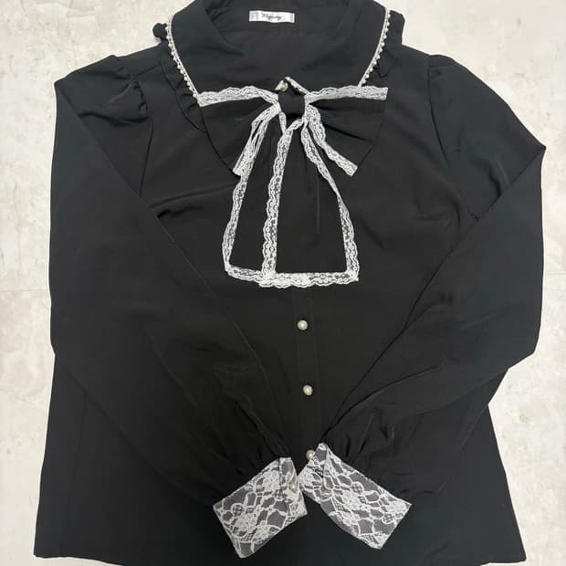 마죠리티 majoritty 블라우스 M