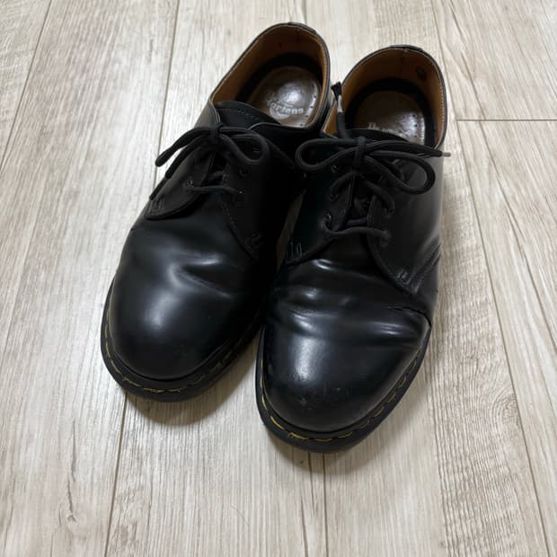 닥터마틴 1461 3홀 스무스 270