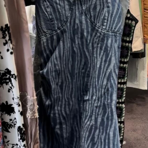 denim sleeveless dress