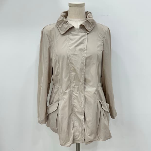 아르마니 꼴레지오니 바람막이 자켓