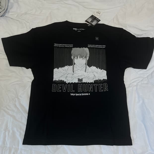 유니클로 UT 체인소맨 마키마 S