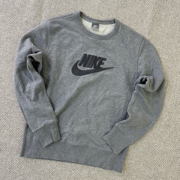 L 나이키 그레이 맨투맨 스웻셔츠 0327D