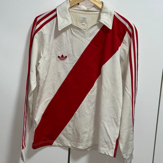 아디다스 롱슬리브