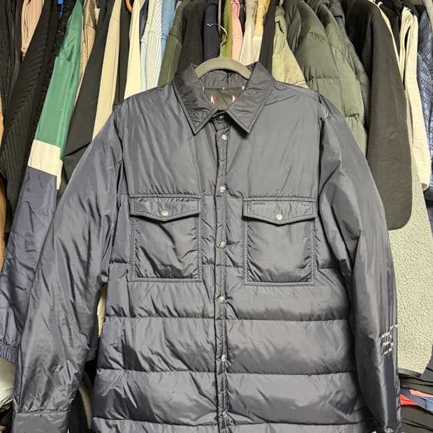 [3] 몽클레어 x 프라그먼트 백스테이지 패딩 셔츠 자켓