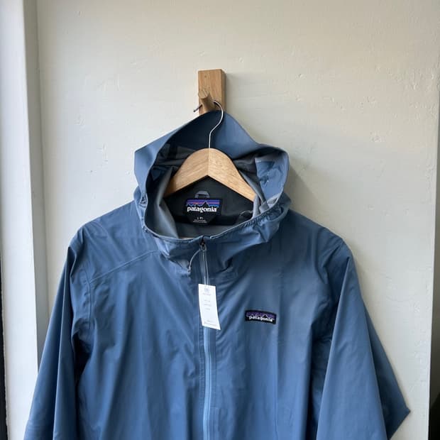 16127 - 파타고니아 토렌쉘 바람막이 자켓