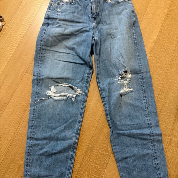 유니클로 데미지 진