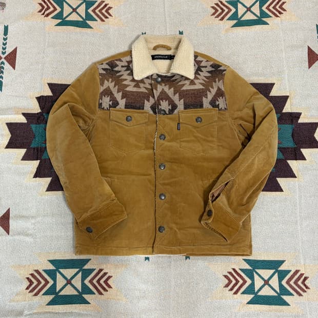 잭로즈 웨스턴 나바호 쉐르파 트러커