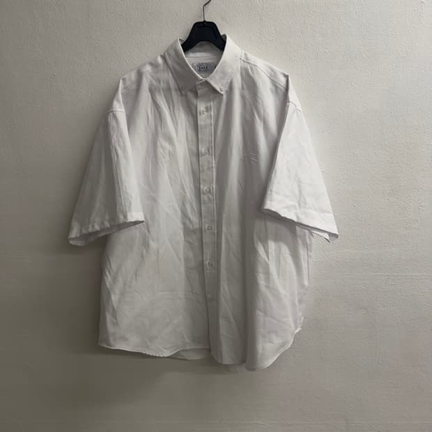 예일(YALE) 오버핏 하프 셔츠 (M)