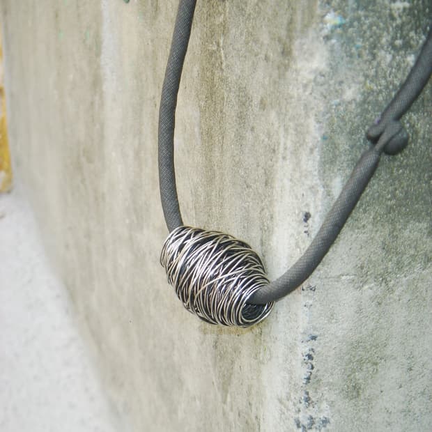 023 -Wire Ball Pendant Necklace