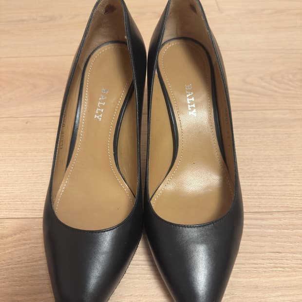 Bally 블랙 펌프스 (37)