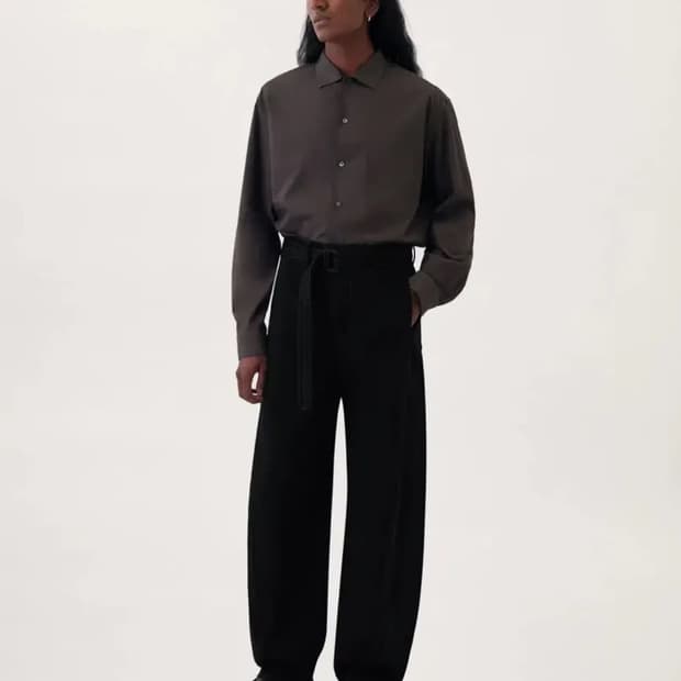 르메르 트위스트 팬츠 데님 블랙 판매합니다