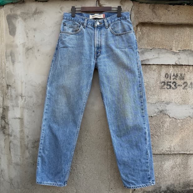 00’s 550 Vintage Levi's