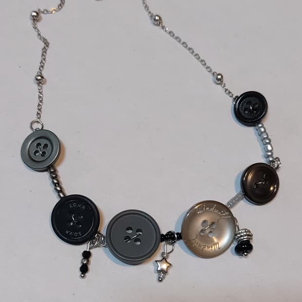 핸드메이드 단추 목걸이