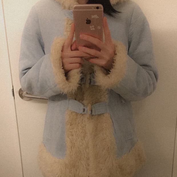 JPN 하늘색 퍼코트 떡코