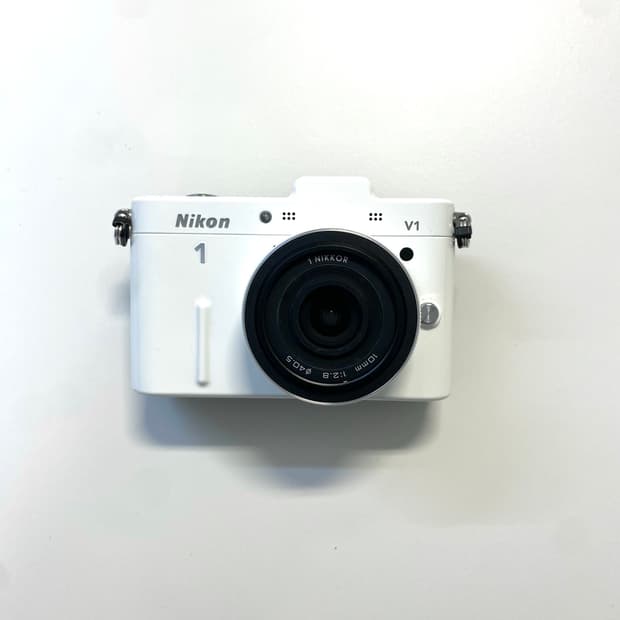 니콘 V1 디지털 카메라