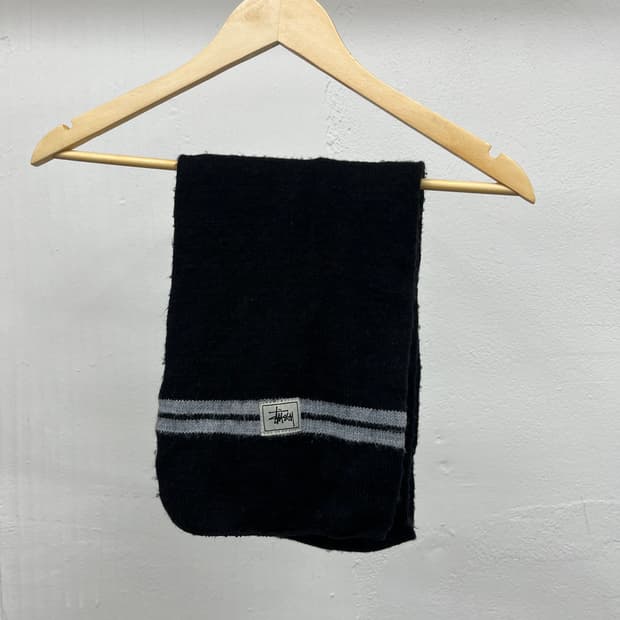 USA MADE STUSSY MUFFLER