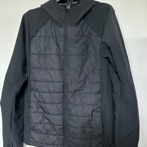 언더아머 블랙 후드 패딩 자켓