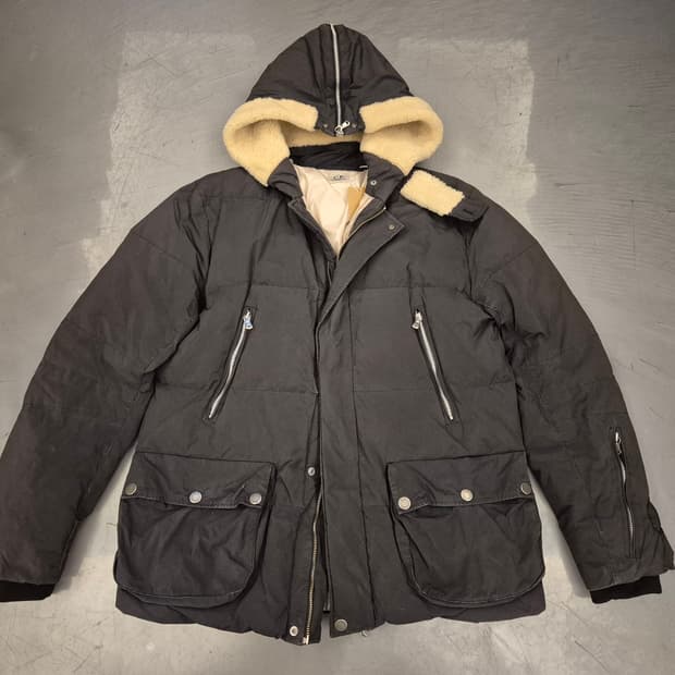 00s C.P COMPANY B-9 다운 파카