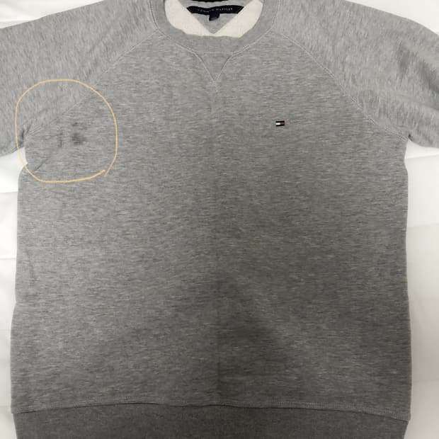 타미힐피거 맨투맨