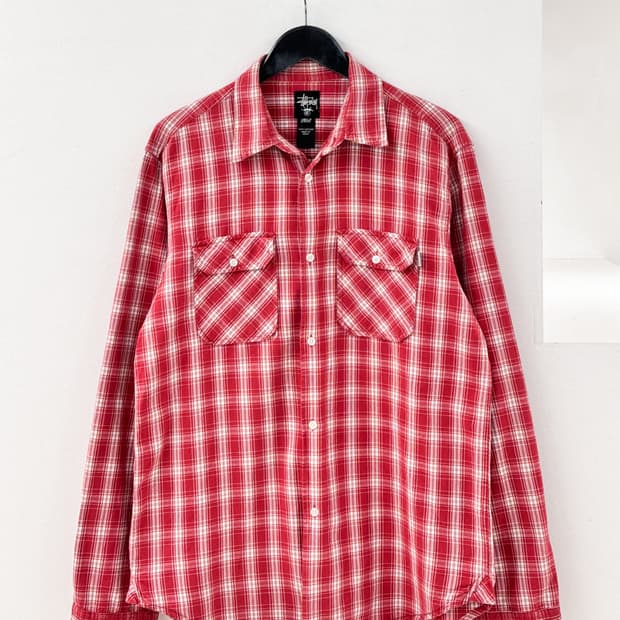 Y2K Stussy shirts