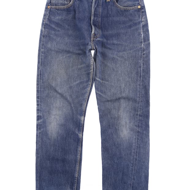 (28) 90s Levis 501 