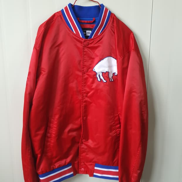 뉴에라 점퍼 95 레드
